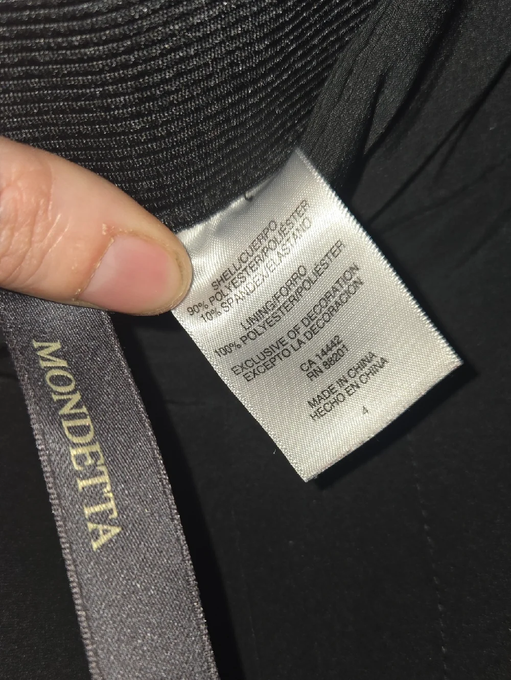 Mondetta Black Ribbed Top with Logo Tag - Picture 3 of 9